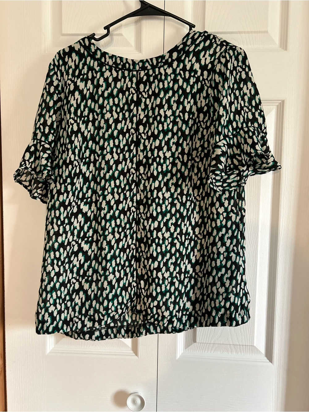Banana Republic Black, White & Teal Printed Short Sleeve Blouse